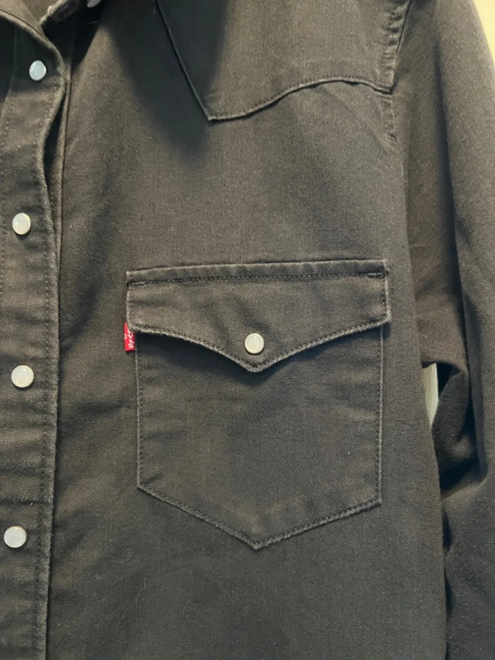 Levi's Black Western Snap-Front Shirt Size Large LIKE NEW - Picture 4 of 11